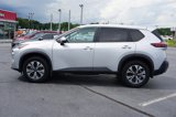 Used 2023 Nissan Rogue SV image 3