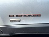 Used 2017 Jeep Cherokee Latitude w/ Comfort/Convenience Group image 6