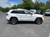 Used 2022 Jeep Grand Cherokee Limited image 2