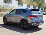 Certified 2024 Volkswagen Taos SE image 5
