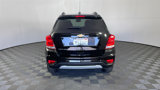 Used 2022 Chevrolet Trax LT w/ LT Convenience Package image 5