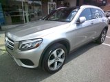 Used 2019 Mercedes-Benz GLC 300 4MATIC image 3
