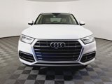 Used 2018 Audi Q5 Prestige w/ Prestige Package image 2