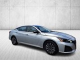 Used 2024 Nissan Altima 2.5 SV image 3