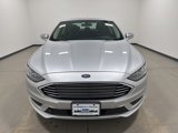 Used 2017 Ford Fusion SE w/ Fusion SE Technology Package image 2