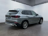 Used 2024 BMW X5 xDrive40i w/ Premium Package image 3