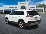 Used 2019 Jeep Cherokee Limited image 5