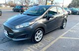 Used 2015 Ford Fiesta SE image 2