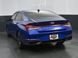 Used 2023 Hyundai Elantra SEL image 4