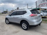 Used 2015 Nissan Rogue SV image 5