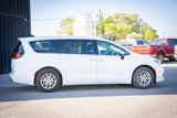 Used 2023 Chrysler Pacifica Touring-L image 6