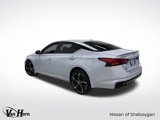 Used 2023 Nissan Altima 2.5 SR w/ SR Premium Package image 3