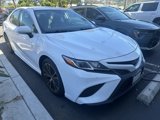 Used 2020 Toyota Camry SE image 2
