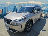 Used 2021 Nissan Rogue Platinum image 3