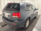 Used 2011 Kia Sorento LX w/ Convenience Pkg image 4