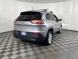 Used 2018 Jeep Cherokee Latitude image 5