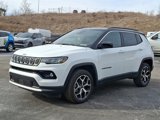 New 2025 Jeep Compass Limited image 3