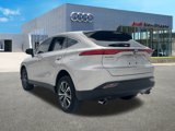 Used 2022 Toyota Venza LE image 5