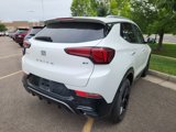 Used 2024 Buick Encore GX Sport Touring image 5