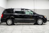 Used 2015 Chrysler Town & Country Touring image 6