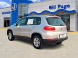 Used 2014 Volkswagen Tiguan S image 6