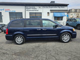 Used 2015 Chrysler Town & Country Touring w/ Driver Convenience Group image 4