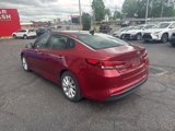 Used 2018 Kia Optima S w/ Panoramic Sunroof Package image 5