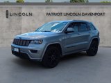 Used 2017 Jeep Grand Cherokee Altitude image 3