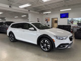 Used 2018 Buick Regal Essence w/ Driver Confidence Package #1 image 4