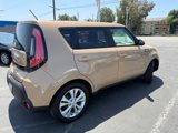 Used 2015 Kia Soul + image 6