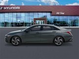New 2025 Hyundai Elantra Sport image 3