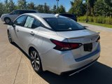Used 2020 Nissan Versa SR image 3