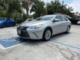 Used 2015 Toyota Camry LE image 3