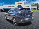 Used 2022 Nissan Murano SV image 2