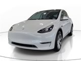 Used 2022 Tesla Model Y Long Range image 2