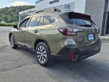 Used 2020 Subaru Outback Premium image 5