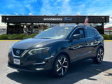 Used 2022 Nissan Rogue Sport SL w/ Premium Package image 2