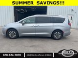 Used 2021 Chrysler Pacifica Touring-L image 2