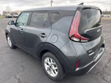 Used 2023 Kia Soul LX w/ LX Technology Package image 6