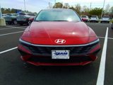 New 2025 Hyundai Elantra SE image 2
