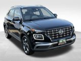 Used 2021 Hyundai Venue SEL w/ Premium Package image 3