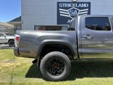 Used 2021 Toyota Tacoma TRD Off-Road image 5