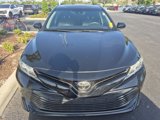 Used 2020 Toyota Camry LE image 2