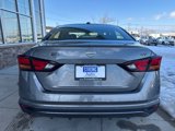 Used 2024 Nissan Altima 2.5 SV image 4
