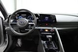 Used 2022 Hyundai Elantra SEL w/ Convenience Package image 2