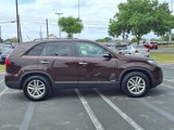Used 2015 Kia Sorento LX image 4