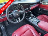 Used 2020 Alfa Romeo Giulia image 6