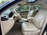 Used 2011 Toyota Avalon Limited image 2