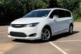 Used 2018 Chrysler Pacifica Limited image 2