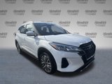 Used 2024 Nissan Kicks SV image 2